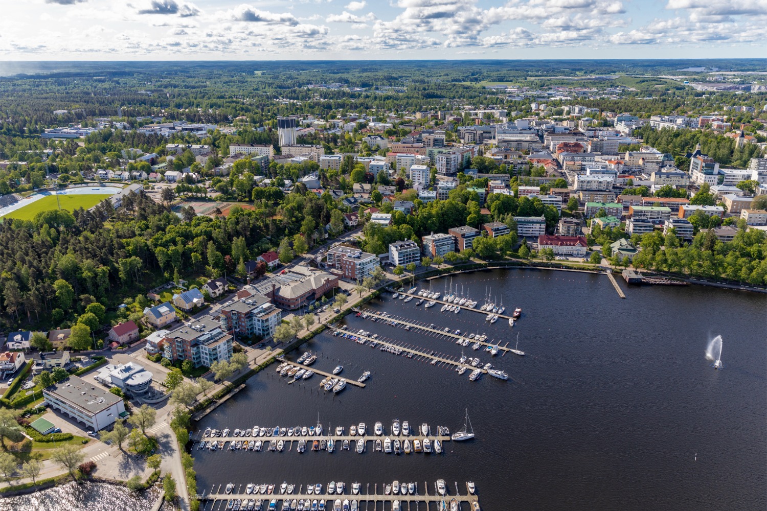 Kaupunginlahti ja keskusta
